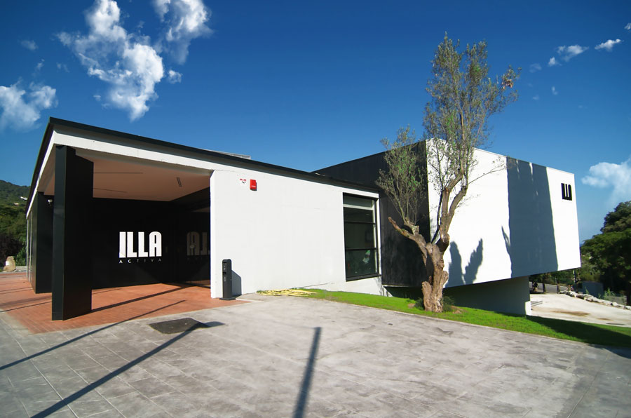 sports architecture in Cabrils for Illa Activa